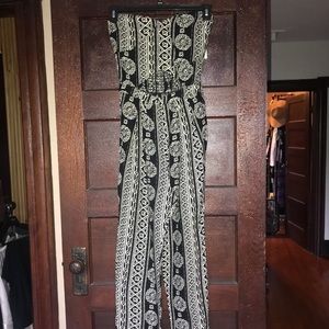 NWT Black and cream jumpsuit with cutout